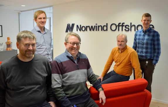 F.v.Technical Manager Stian Lausund, COO Roy Ove Standal, Finance Manager Idar Gjerde, HSSEQ Manager Arnstein Ytterland og CEO Svein Leon Aure. Newbuild Manager Torstein Davik var ikke til stede da bildet ble tatt.