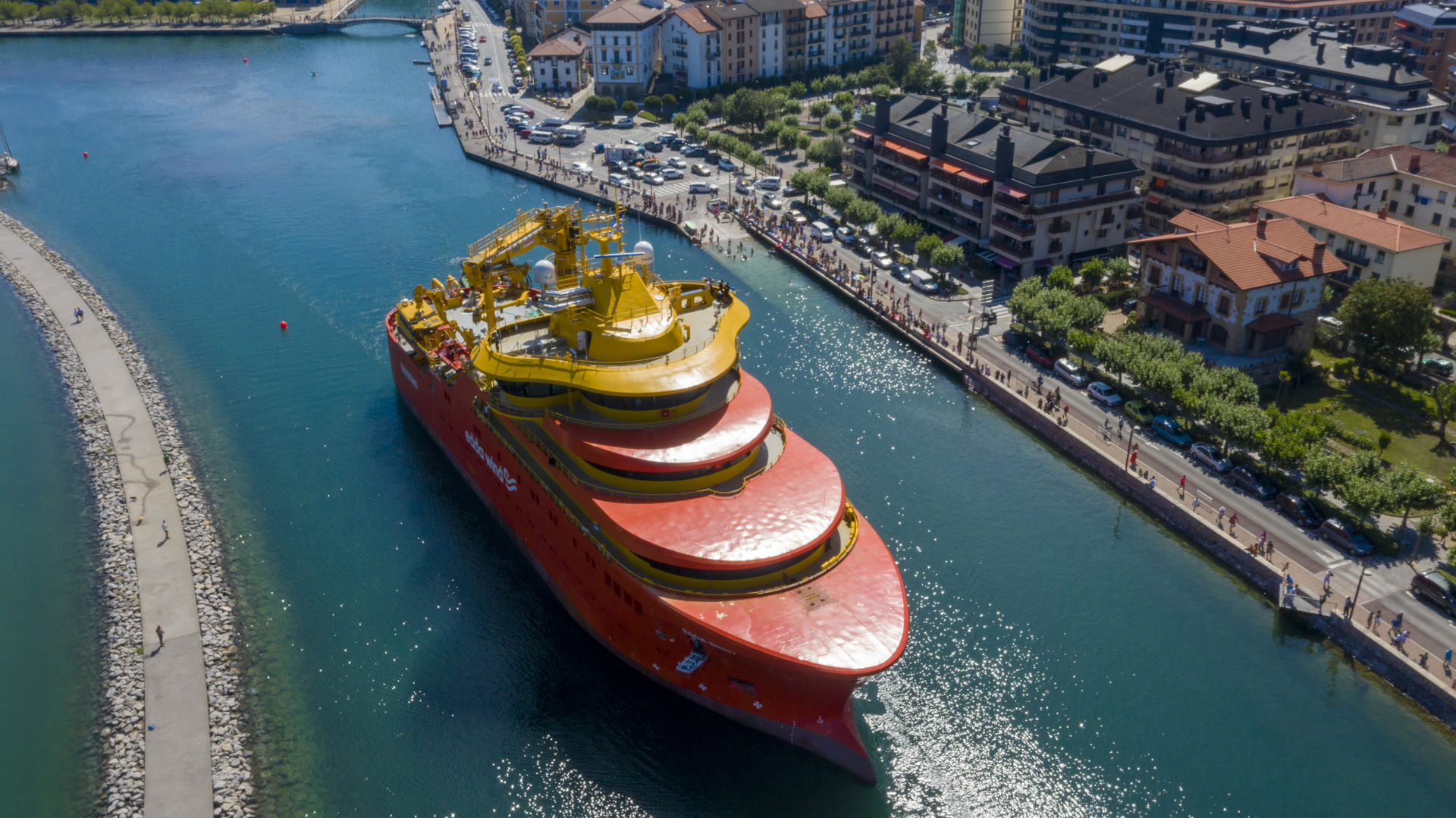 Klar for hydrogen: Edda Brint er klargjort for å ta i bruk drivstoff basert på hydrogen. Brint betyr hydrogen på dansk. Foto: Astilleros Balenciaga