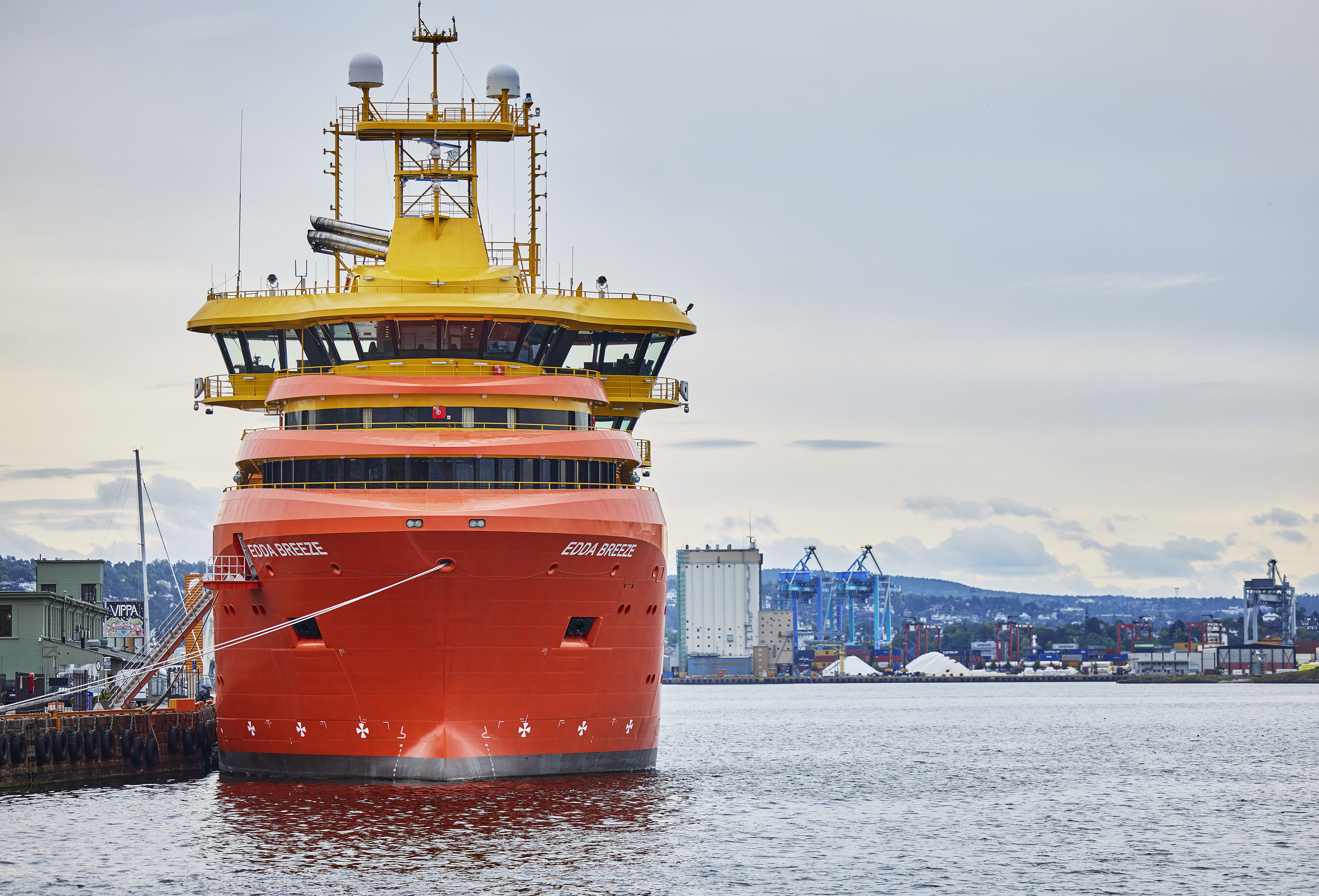 Først ut: Edda Breeze er det første i en serie av CSOVs (Commisioning Service Operation Vessels). Skipet ble levert i juni 2022, her fra et besøk i Oslo i september 2022. Foto: Bård Gudim
