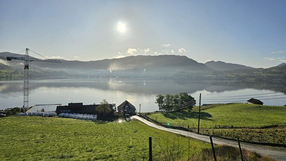 Arriva Shippings hovedkontor med utsikt mot fjorden 