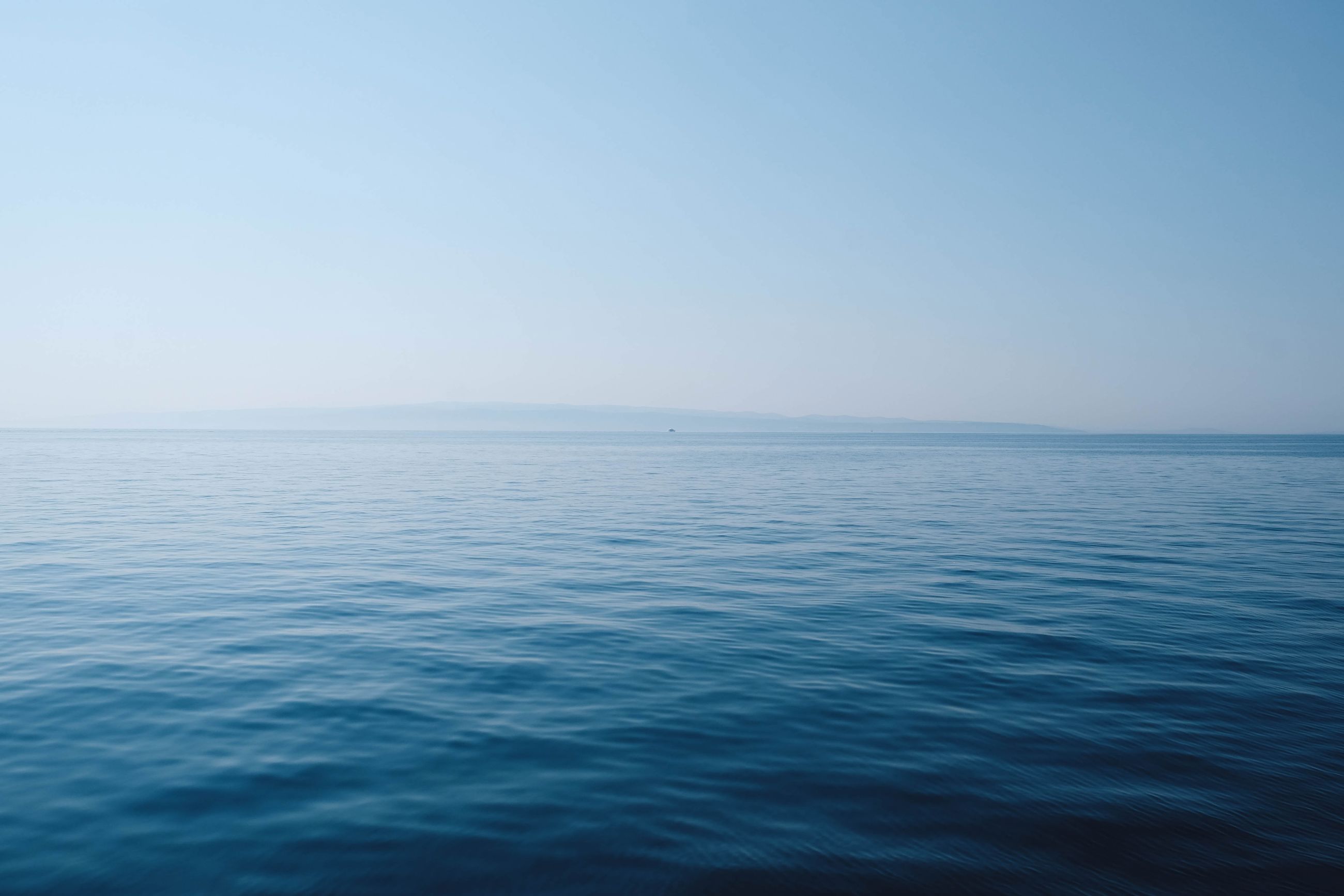 Quiet sea, blue skies 